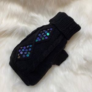 *NWOT Beautiful sweater for a very small furbaby.